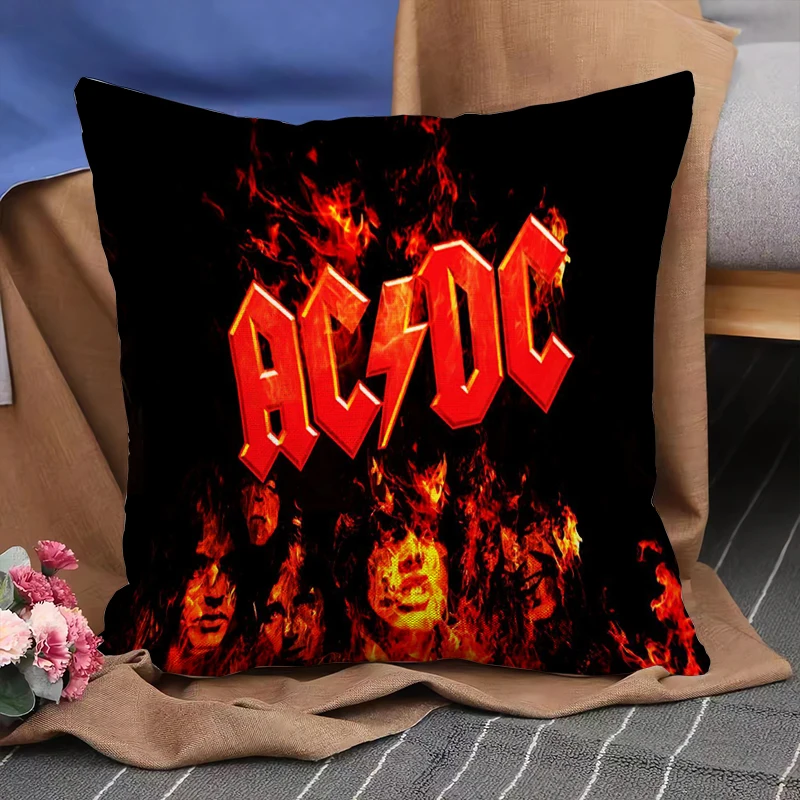 Рисунок 3 - Наволочка с двойным рисунком AC-DC 45x5 см