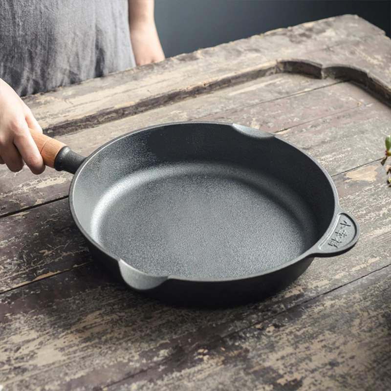 

Kitchen Pancake Frying Pan Wood Handle Cooking Durable Non Stick Frying Pan Cast Iron Steak Poele Pancake Table Cookware OC50PG