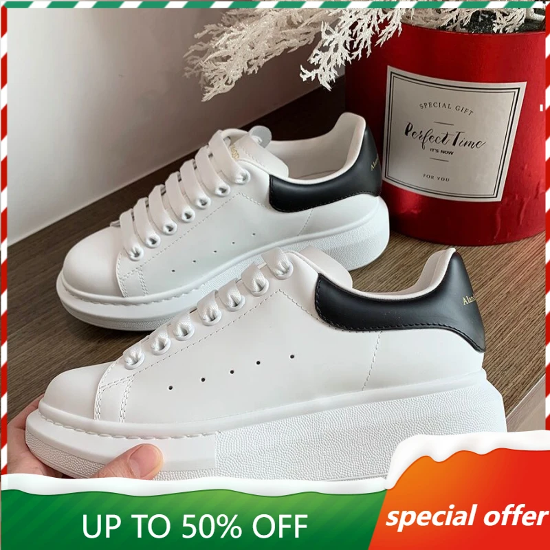 

2023 New Womens Mens Leather White Shoes Platform Sneakers Flat Casual Party Wedding Shoes Suede Sports Sneaker Size 35-45
