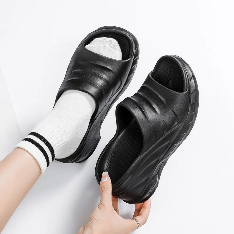 2023 New High Fashion Large Brand Slope Heel Slippers And Sandals Women Summer Outside Casual Anti-Slip Wedge Open-Toe Shoes