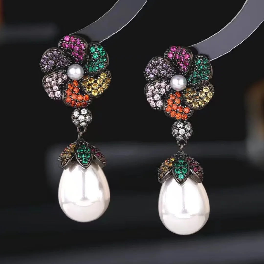 

Vintage Dangle Earring. Petal Design Colorful Zircon Temperament Mature Charm Women's Jewelry Pearl Pendant Christmas Gift