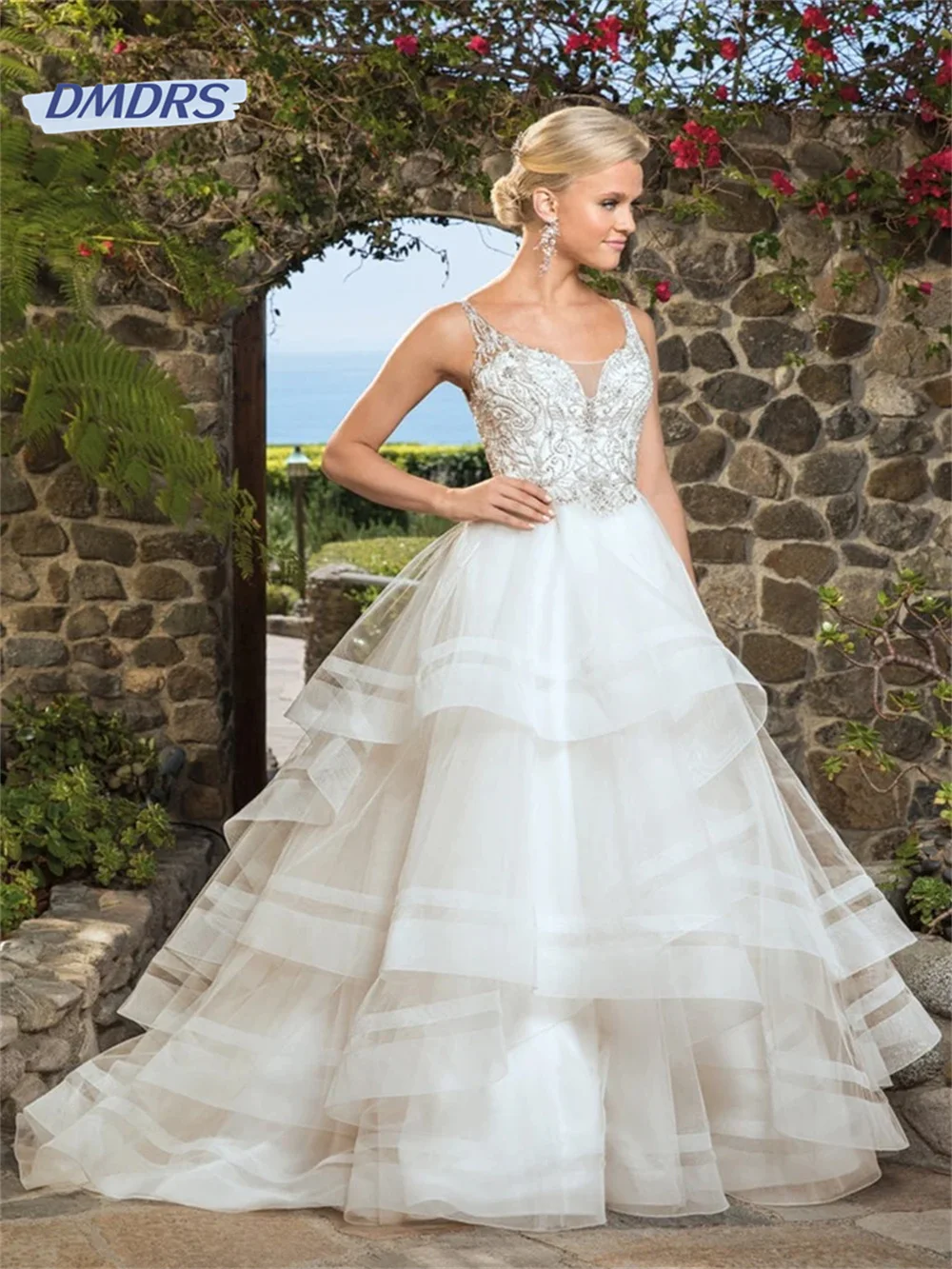 

Romantic Spaghetti Straps Floor-length Bridal Gown Pastrol O-neck Appliques Wedding Dress Beach Vestidos De Novia