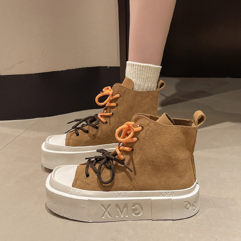 Повседневная женская обувь осенние универсальные сабо Modis на платформе осень