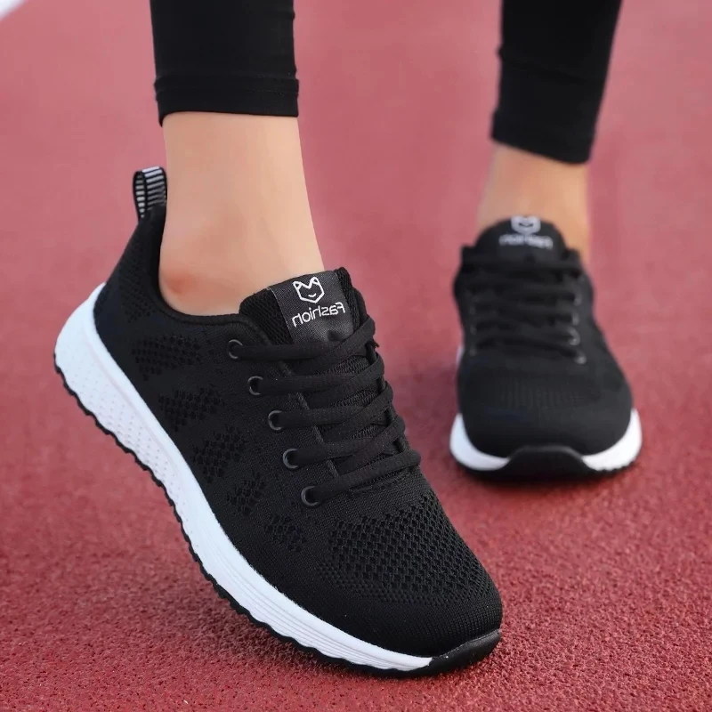 

Casual Mesh Shoes for Women Sneakers Plus Size Flat Woman Vulcanize Shoes Sports Running Breathable No-slip Ladies Sneakers 2022