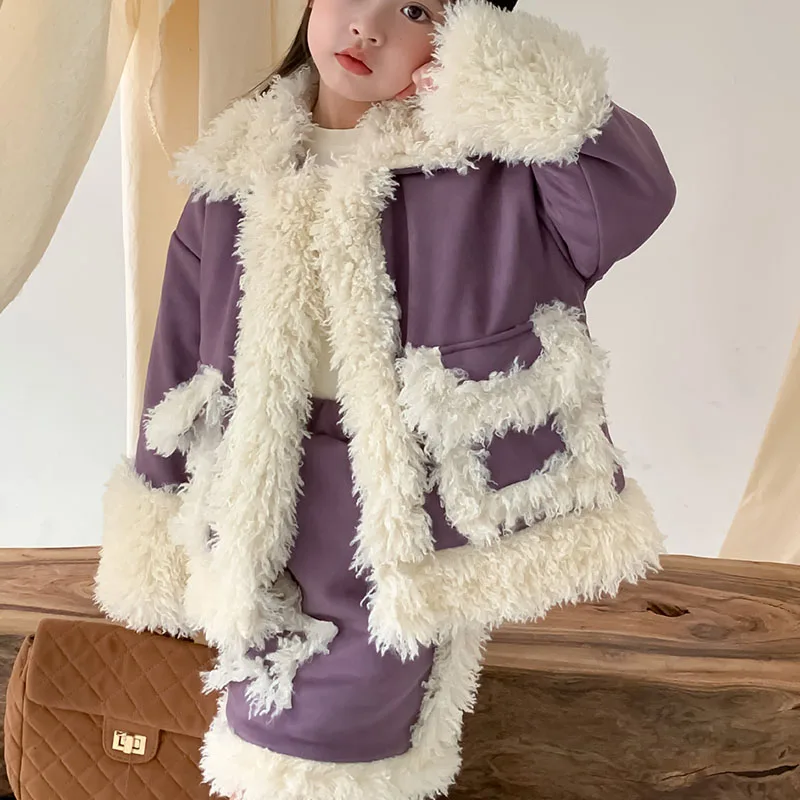 

Новинка Зима 2023, меховое лоскутное пальто для девочек, короткая юбка, комплект из двух предметов 4-113