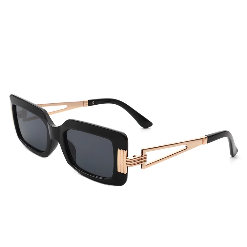 

New Fashion Small Square Sunglasses Women Vintage Gradient Alloy Gradient Sun Glasses Female Chic Shades Driving Eyewear UV400