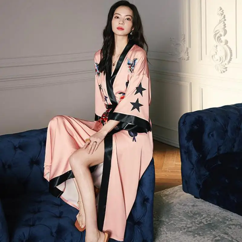 

Flower Kimono Moring Robe Gown Female Satin Bathrobe Summer Thin Sleepwear Intimate Lingerie V-Neck Casual Nightwear Loungewear