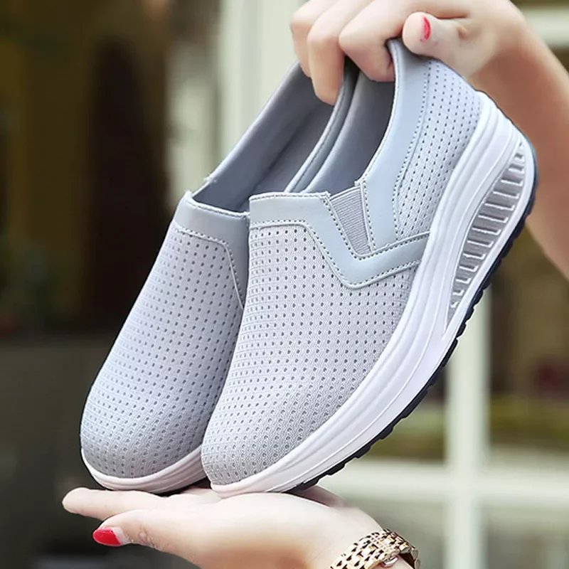 

2022NEW wedges shoes woman 2022 fashion comfotable mesh platform solid casual shoes women sneakers plus size new arrival