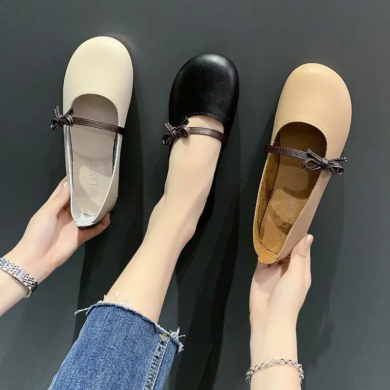 

Shoes for Women 2023 White Flat Flats Ladies Summer Footwear Kawaii Round Toe Moccasins with Bow Cute A Popular Chic Point E 39