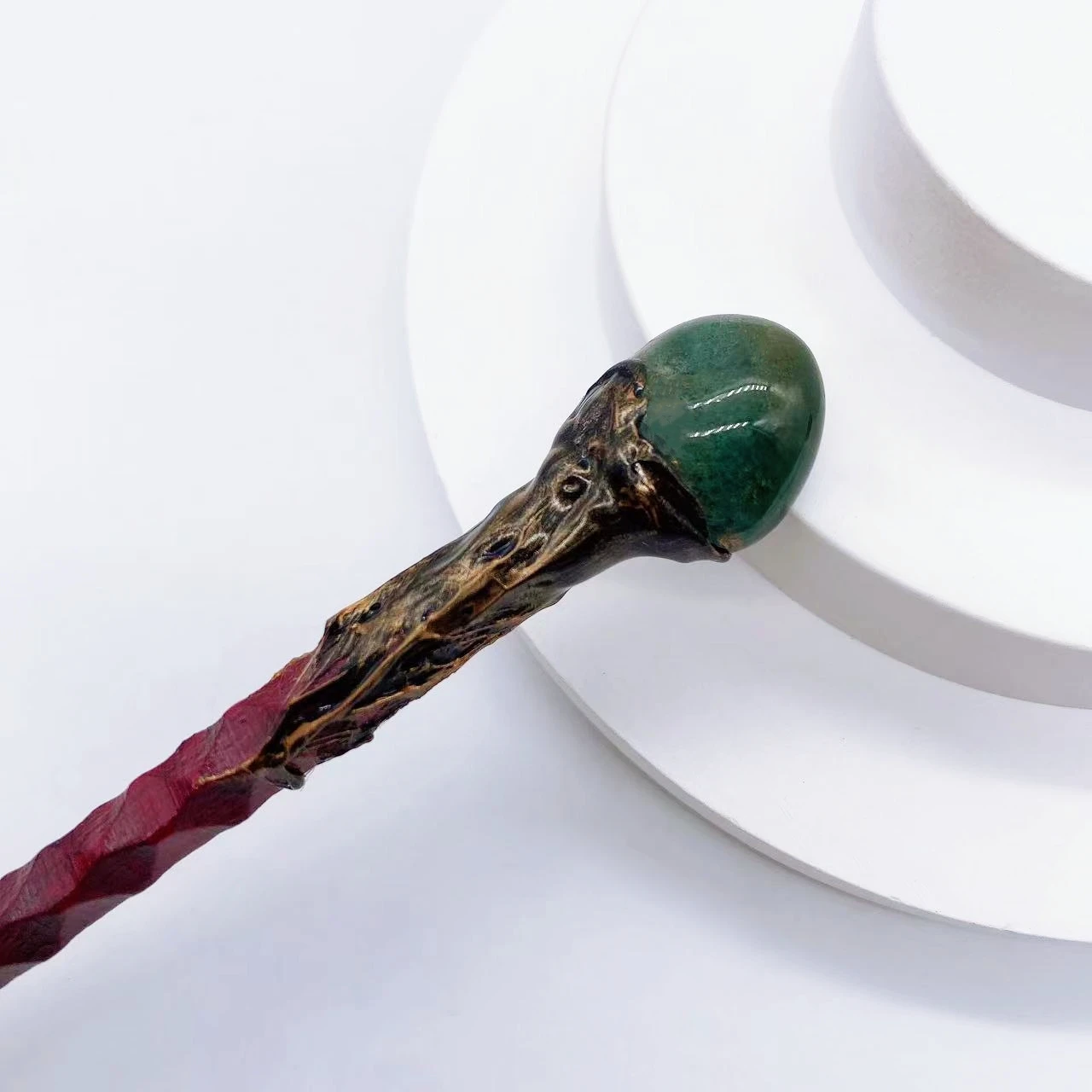 

Хрустальная волшебная палочка из аметиста, тигрового глаза, лабрадорита и красного агата