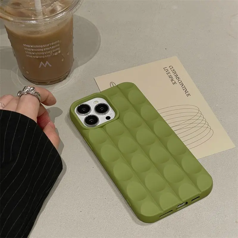 

INS Style Simple Cardamom Green Curved Surface Wave Pattern Phone Case Suitable for Iphone14 Apple 13/12/11 Female