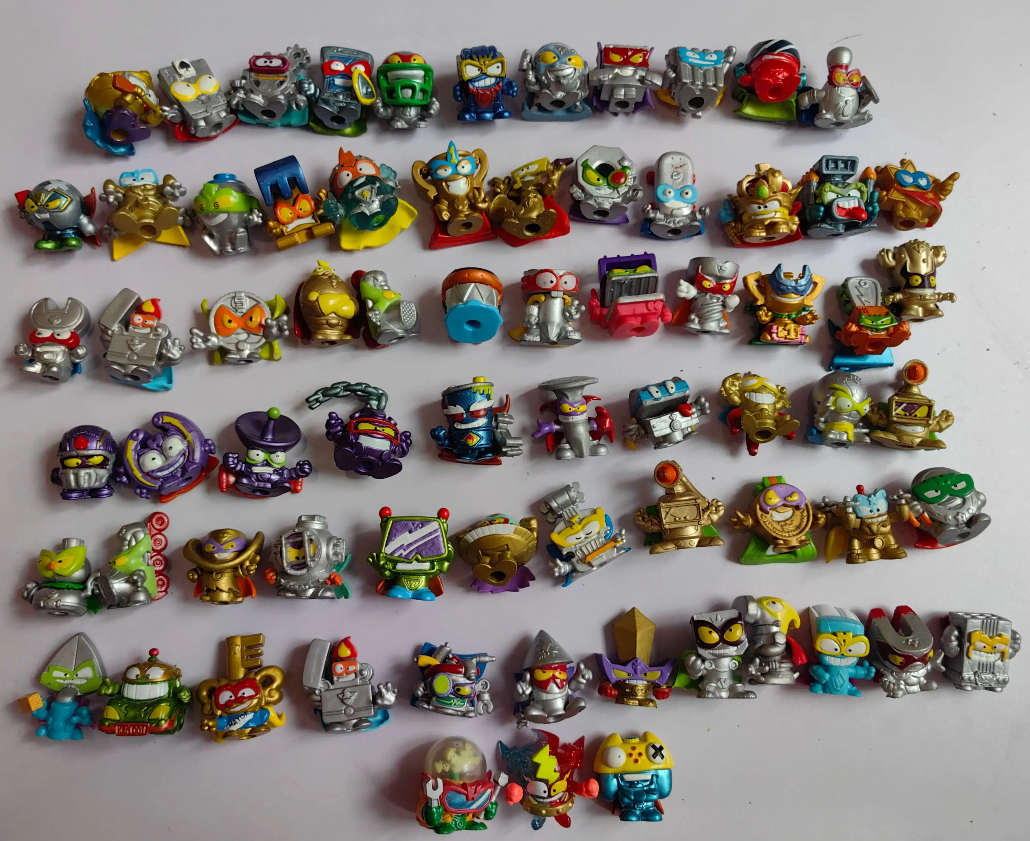 5 шт. Оригинальные фигурки суперзингов супер зингз золотистые и Серебристые