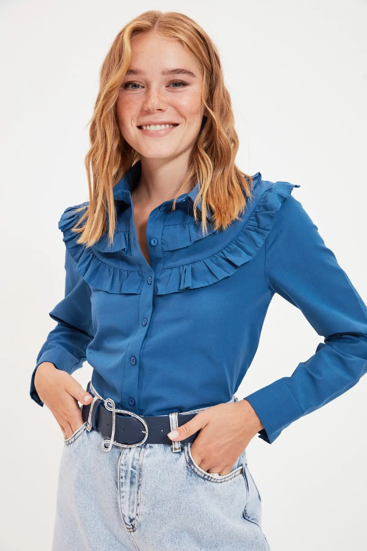 

Trendyol Upright Collar Shirt TWOAW22GO0260