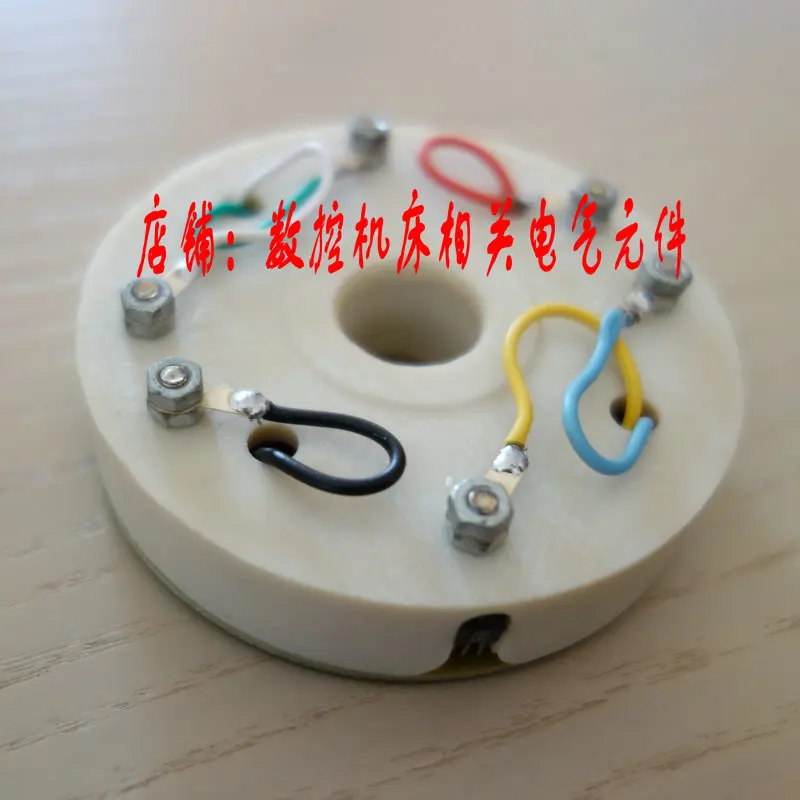 Токарный станок с числовым управлением Wafangdian электрический держатель