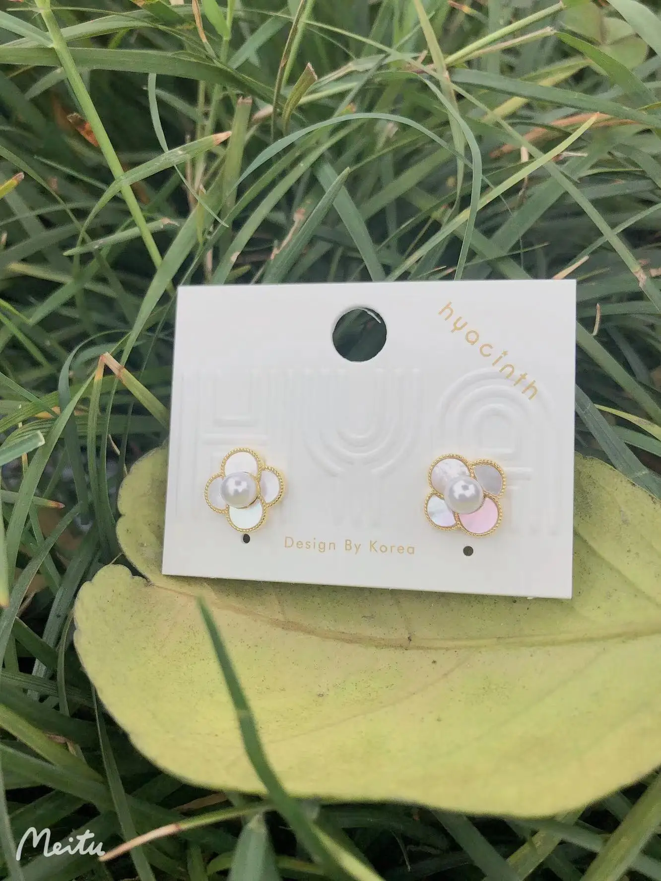 

2022 Delicate Minimalist Mother Of Shell Flowers W/S925 Silver Needle Stud Earrings 14kGold Filled Jewelry for Women Daily Wear