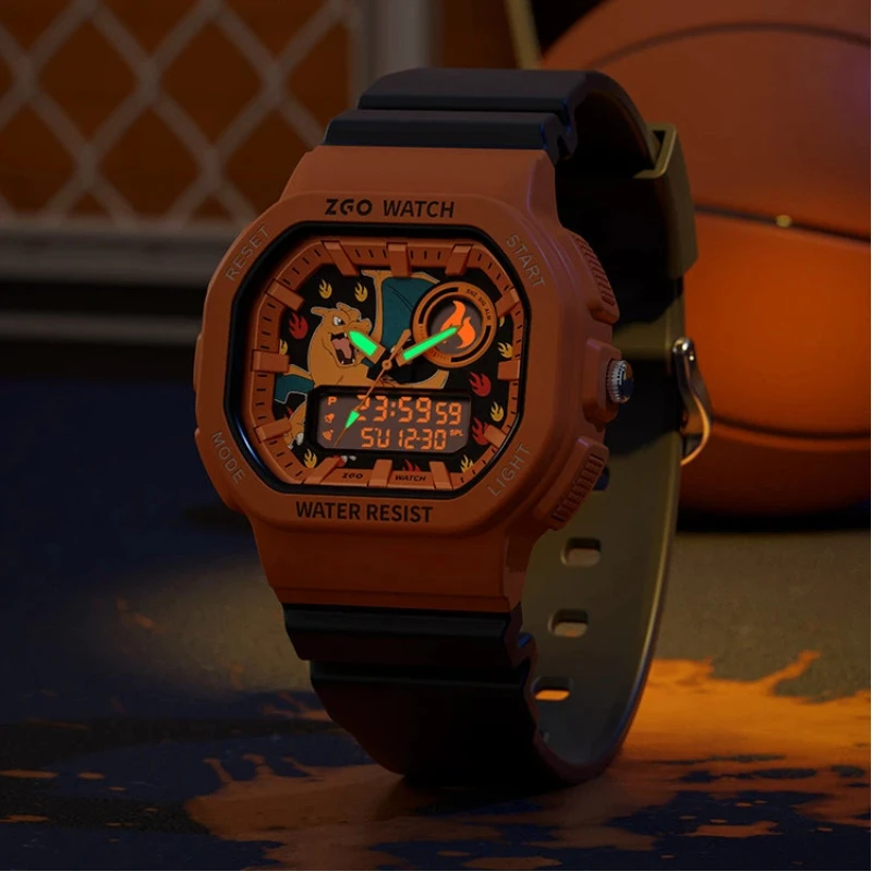 Фото Цифровые часы ZGO Pokemon Co Branded Charizard, черные, оранжевые, водонепроницаемые, спортивные, с привлекательным дизайном, электронные наручные часы для мужчин №5