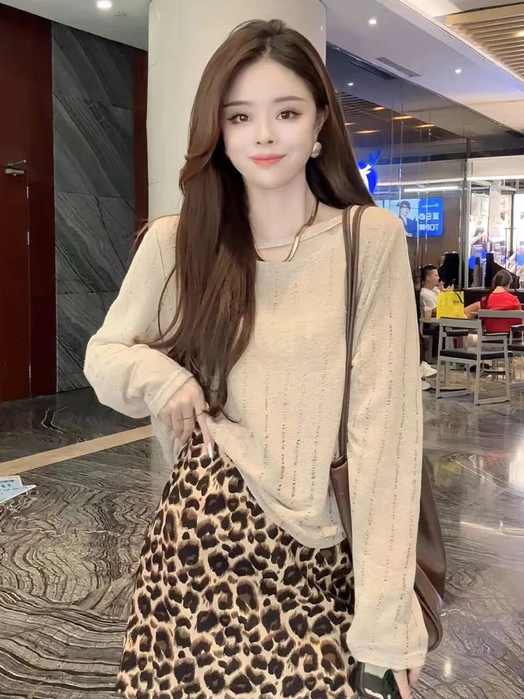 Unique Beautiful Mini Set Deep Autumn and Winter Wear High Sense Graceful Knitted Top Leopard Print Skirt Two-piece