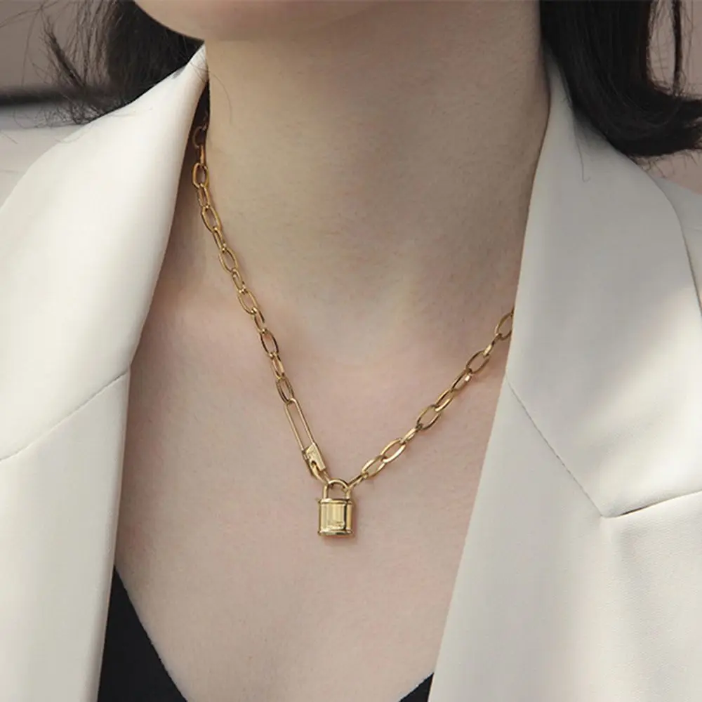 

Korean Style Necklace Women Necklace Simple Elegant Gold Color Punk Lock Metal Choker Clavicle Chain