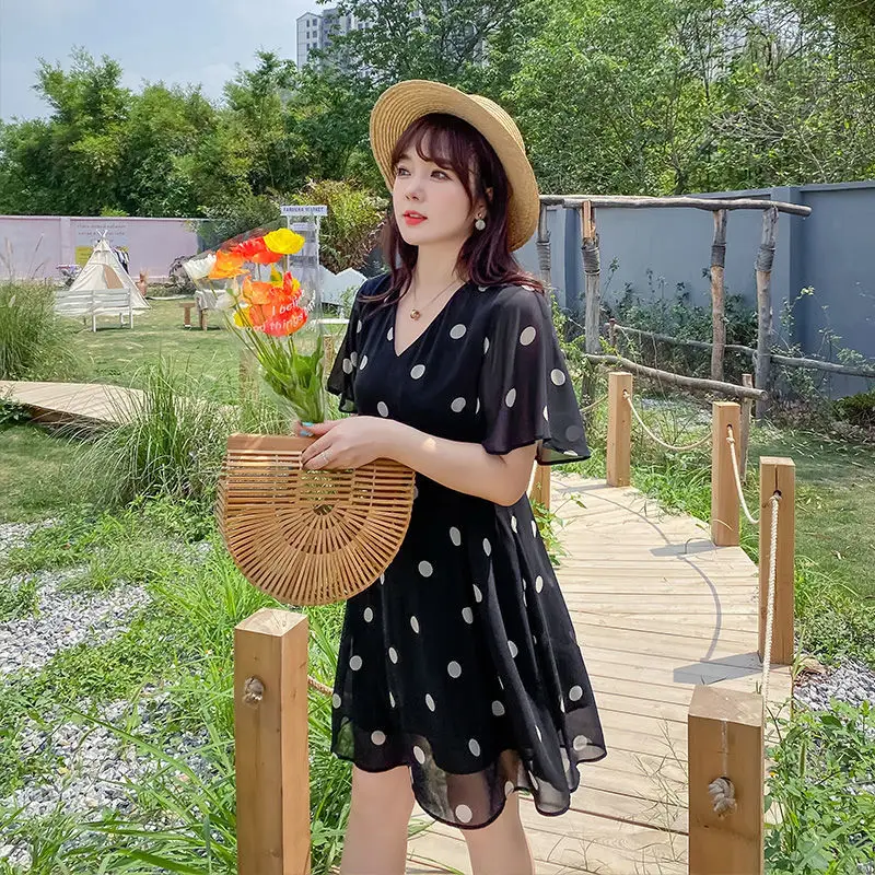 

Women Summer Beach Chiffon Dress Casual Short Sleeve Polka Dot Dress Boho Party Mini Dresss Elegant V Neck Sundress Vestido X238