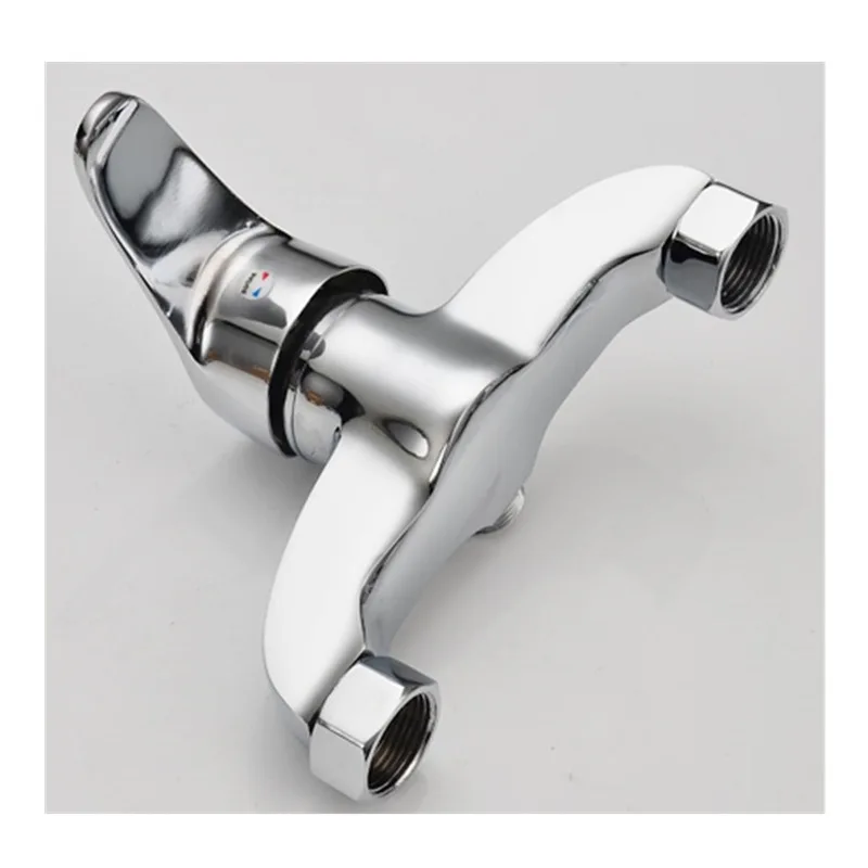 Copper hot and cold water mixing valve bathroom bathtub faucet concealed shower all copper upward shower