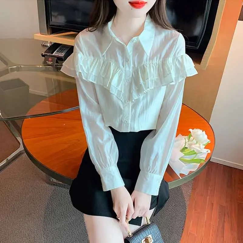 Женская шифоновая блузка с длинным рукавом отложным воротником и оборками