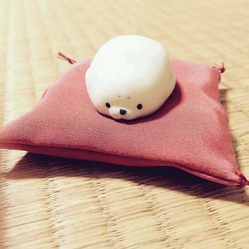 Мягкий белый уплотнитель для снятия стресса