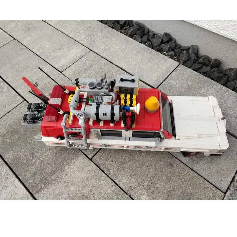 Классические автомобили перезагрузка фильма город МОС полиция гоночные