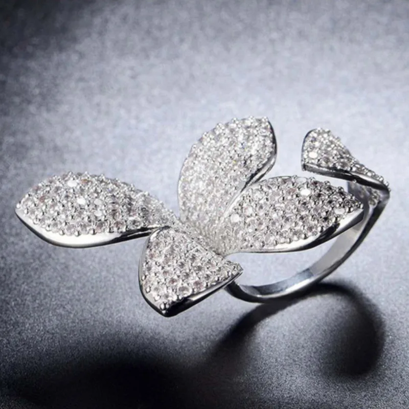 

Trendy Cute Princess Style Crystal Butterfly Women's Open Ring For Weed Accessories Adjustable Ring Jewelry 2020