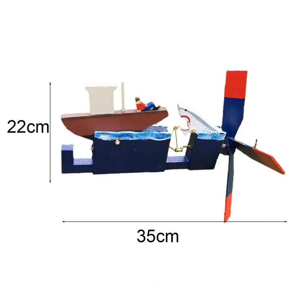 Садовое украшение в виде лодки акулы устойчивое к атмосферным воздействиям