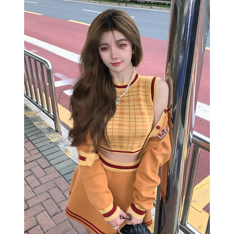 

Korobov Japanese Preppy Style Zerbra Print Knitted Suits 2022 New Cardigan and High Waist Sexy Mini Skirts Women Outfits