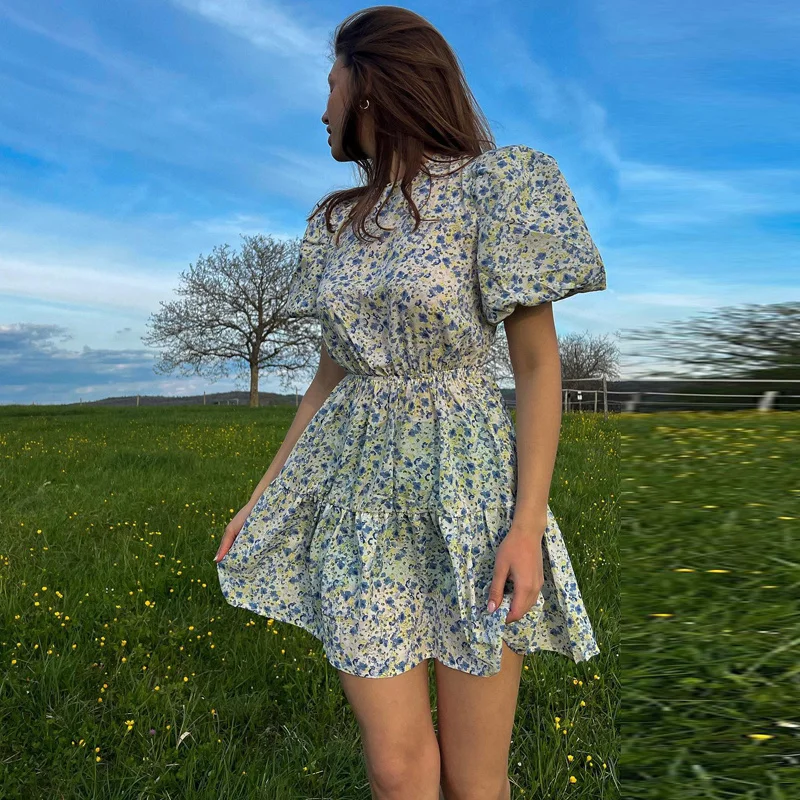 

Zoctuo Floral Printed Women Dress Short Sleeves Beach Holiday Bodycon Mini Dress Streetwear 2022 Summer Dresses Outfits