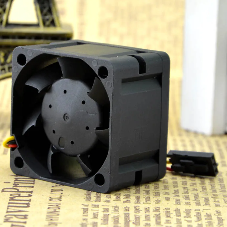 4-проводной вентилятор Delta 4 см PWM 4028 12В 0.87a Tbb0412ehn