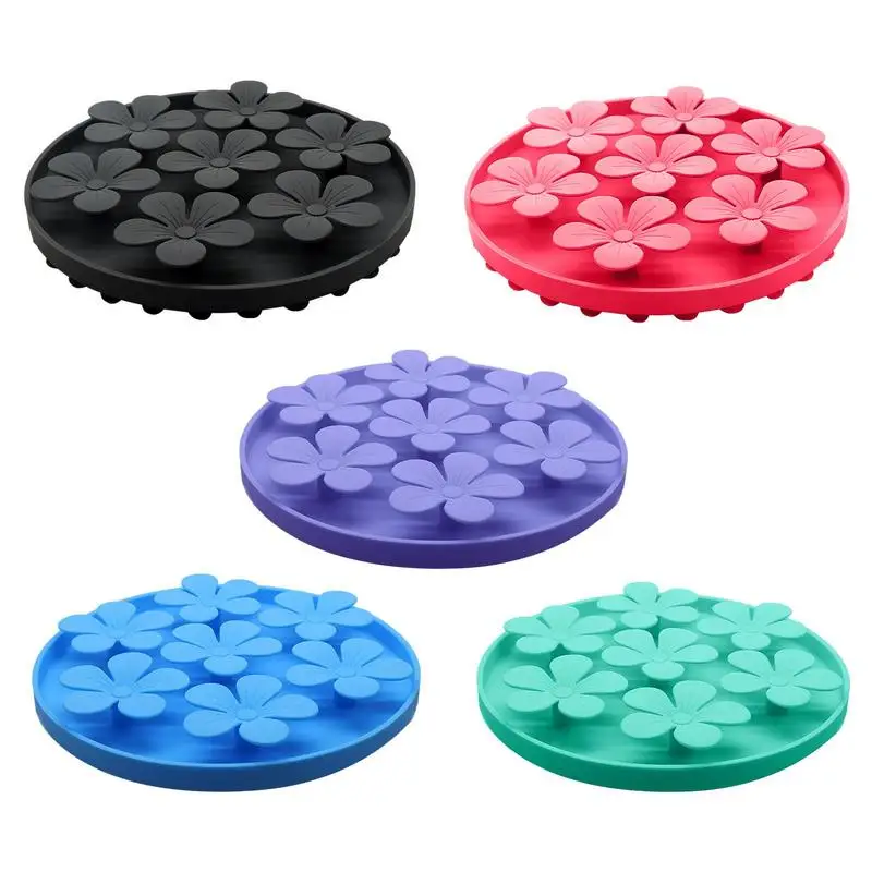 

Silicone Pet Licking Pad Feeding Mat For Dogs & Cats Boredom&Anxiety Reducer Dog Puzzle Enrichment Toys Dog Food Mat Pad For