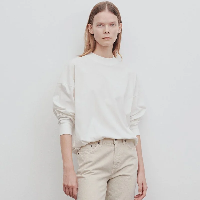 

The Row White Minimalist T-shirt Women's Spring/Summer 2023 New Round Neck Loose Versatile Long Sleeve Top