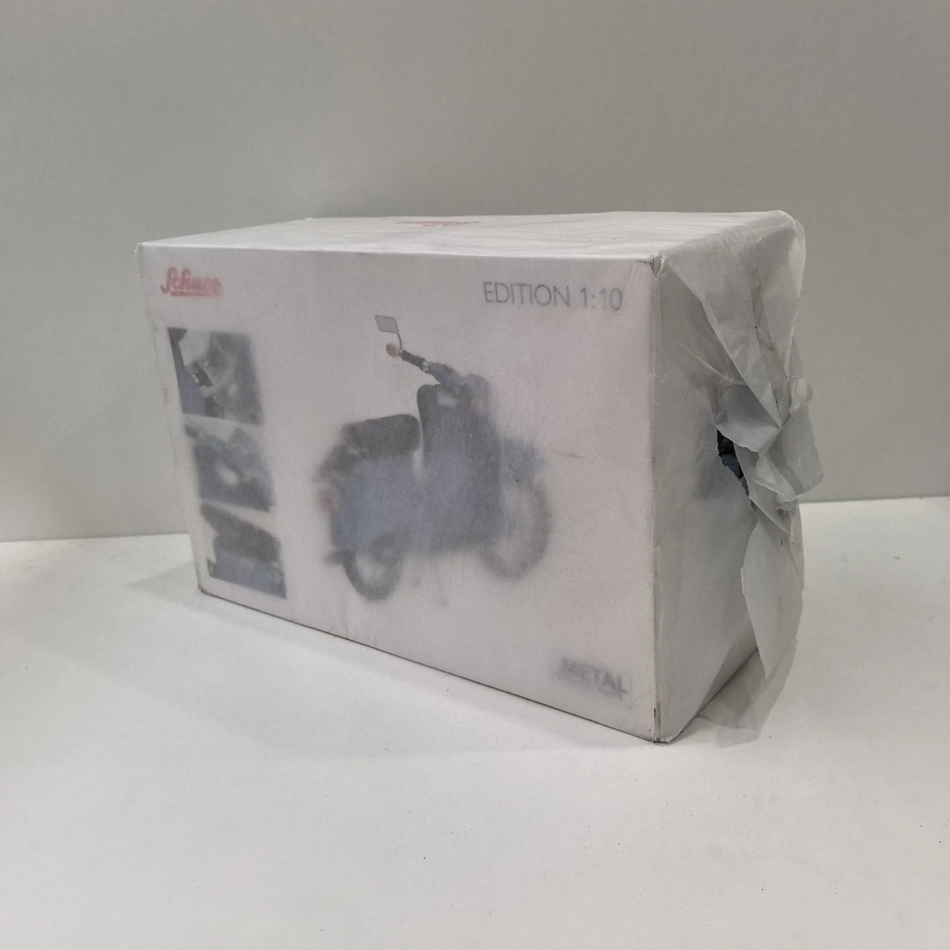 Фото Коллекционная модель мотоцикла Schuco Diecast 1/10 Simson KR51/1 Light Motorcycle 2a из сплава, в коробке №2