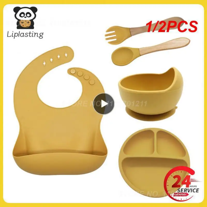 

1/2PCS Silicone Baby Feeding Set BPA Free Suction Bowl Divided Plate Wooden Handle Spoon Fork Silicone Bibs Children Tableware