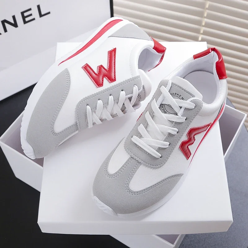 Новинка 2024 женская повседневная прогулочная обувь летние кожаные кроссовки на