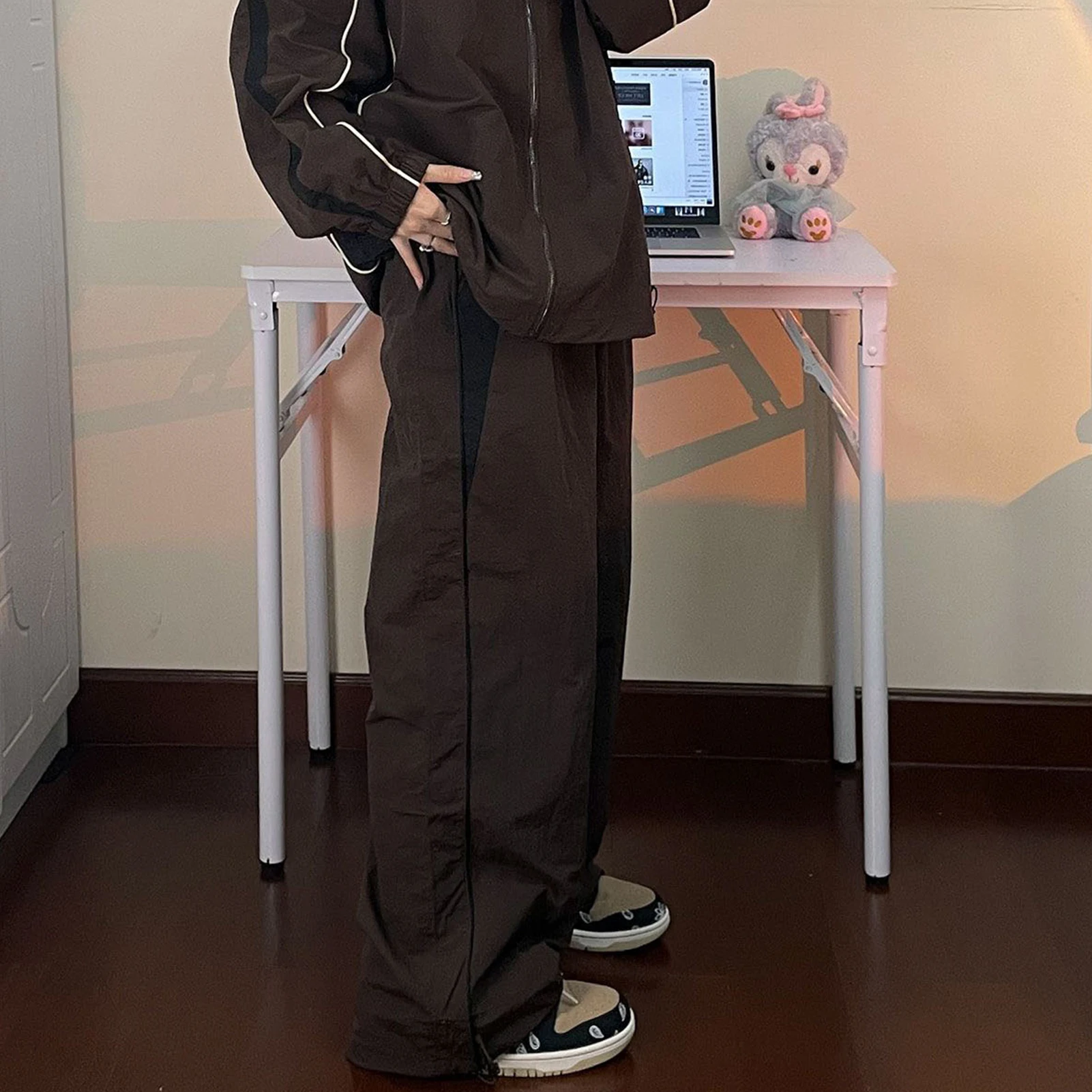 

Oversized Ladies Baggy Trousers Y2k Style Casual High Waist Loose Vintage Women Sports Dance Sweatpants Daily Outfit