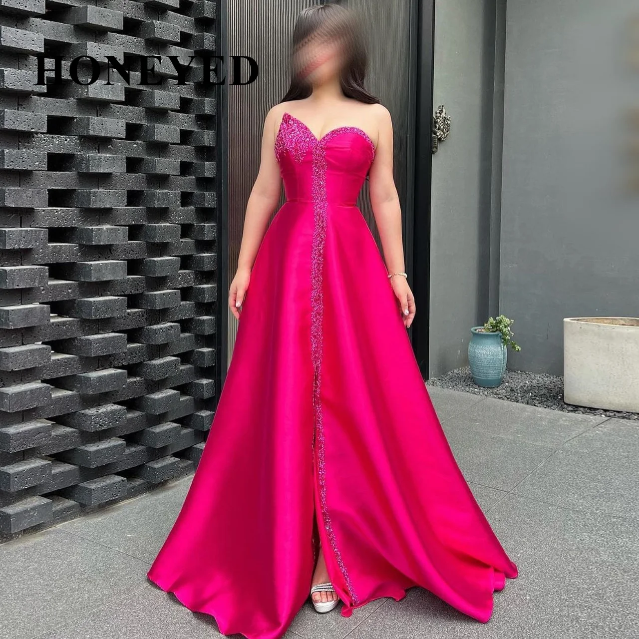 

Honeyed2023 Elegant Black Long Arabic Evening Dresses 2023 Luxury Dubai Crystal Orange Side Slit Women Wedding Party Gowns SS364