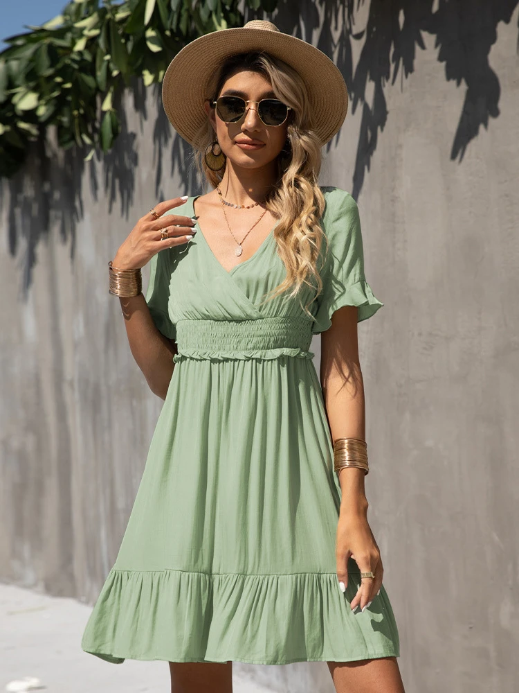 Women Casual Green V-neck Dress 2023 Summer Fashion Solid Color Short-sleeved Midi Dresses for Women's Waist Slim Dress