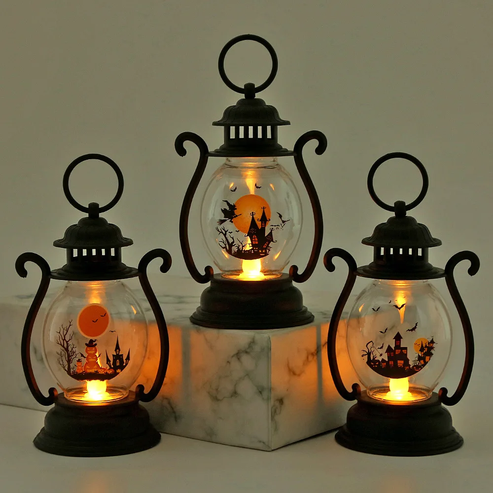 

Halloween decorations retro small oil lamp