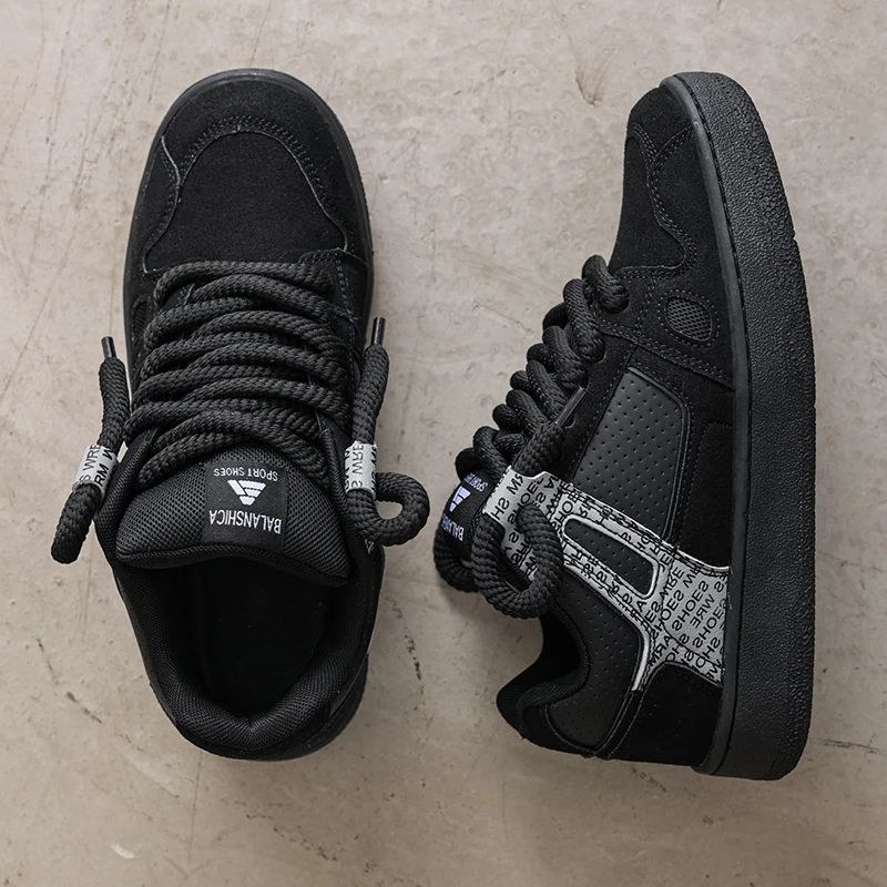 New Men Skateboarding Shoes Women Designer Sneakers Women Original Skate Shoes Leather Retro Parkour Sports Shoes Male Footwear