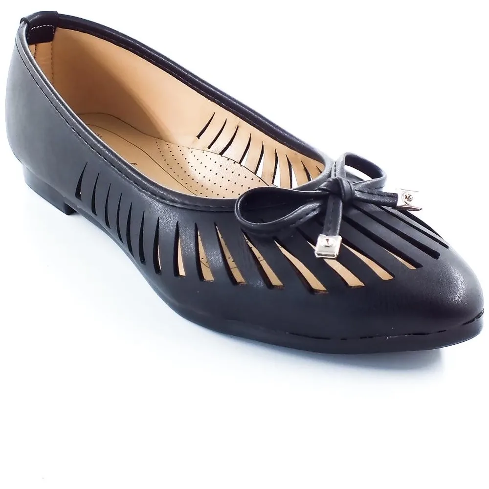 

Dorlie Women Striped Bow Ballerina