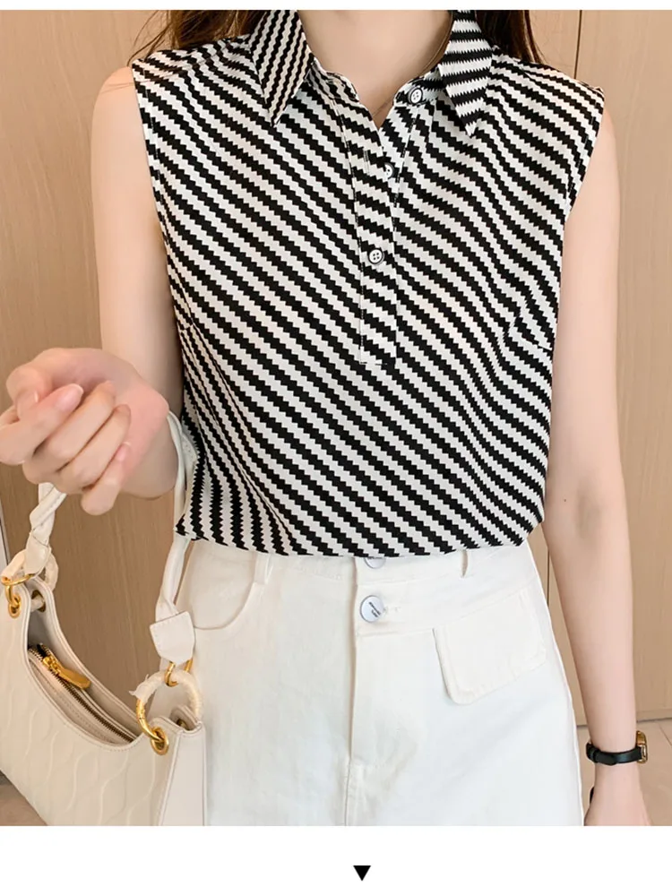 

Women Summer T-Shirts Polo Collar Western-style Striped Camisole Top with Sleeveless Chiffon Bottom and Top Underneath D3747