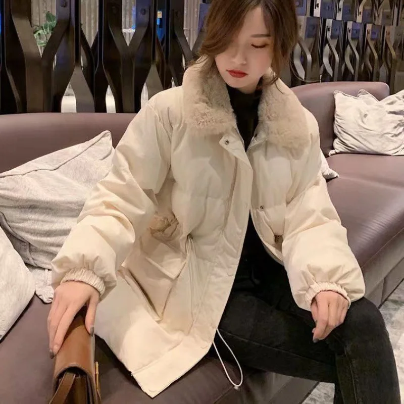 Winter Fashion Women's Oversized Cotton Coat Coat Coat Warmer Belt Belt Casual New Loose Pocket Bubble Khaki Short Coat Black