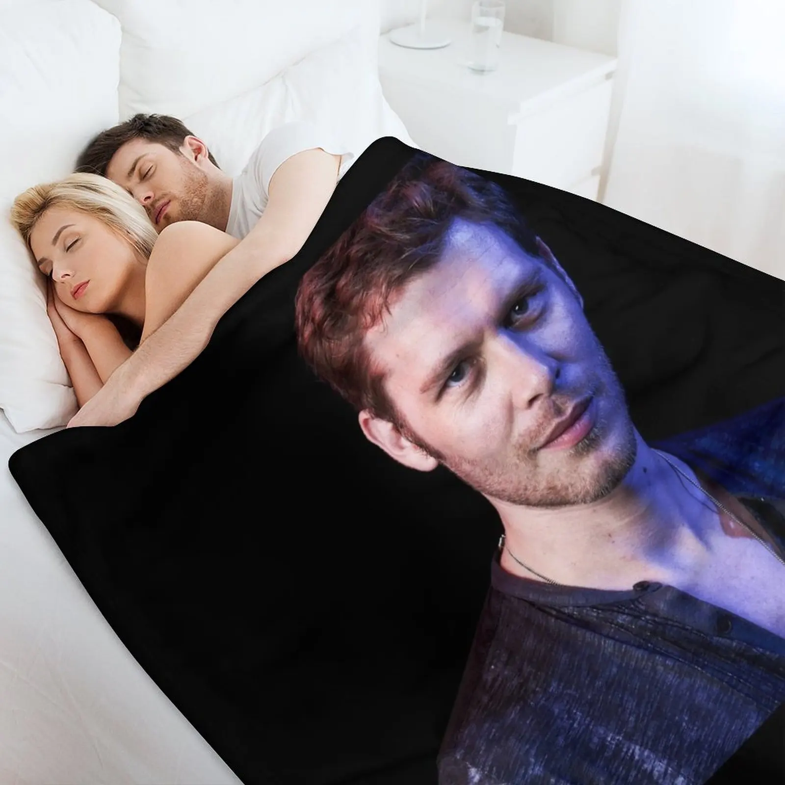 Украшение для диванов на Рождество