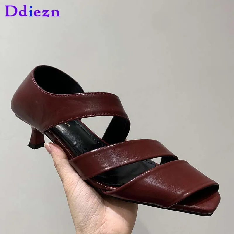 

2023 Women Pumps Square Toe Female Shoes Summer Thin High Heels Gladiator Fashion Ladies Sandals Casual Outside Slides