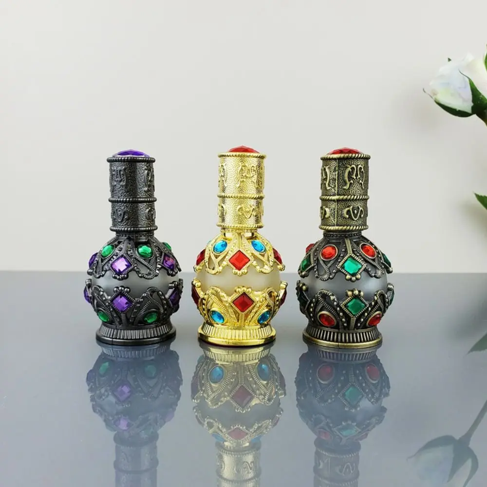 

15ml Vintage Metal Perfume Bottle Arab Style Essential Oils Dropper Bottle Roll On Bottle Middle East Weeding Decoration Gift