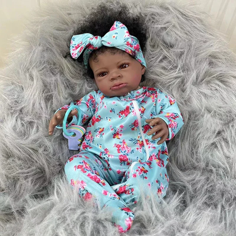 Реалистичная темная кожа для новорожденных 50 см