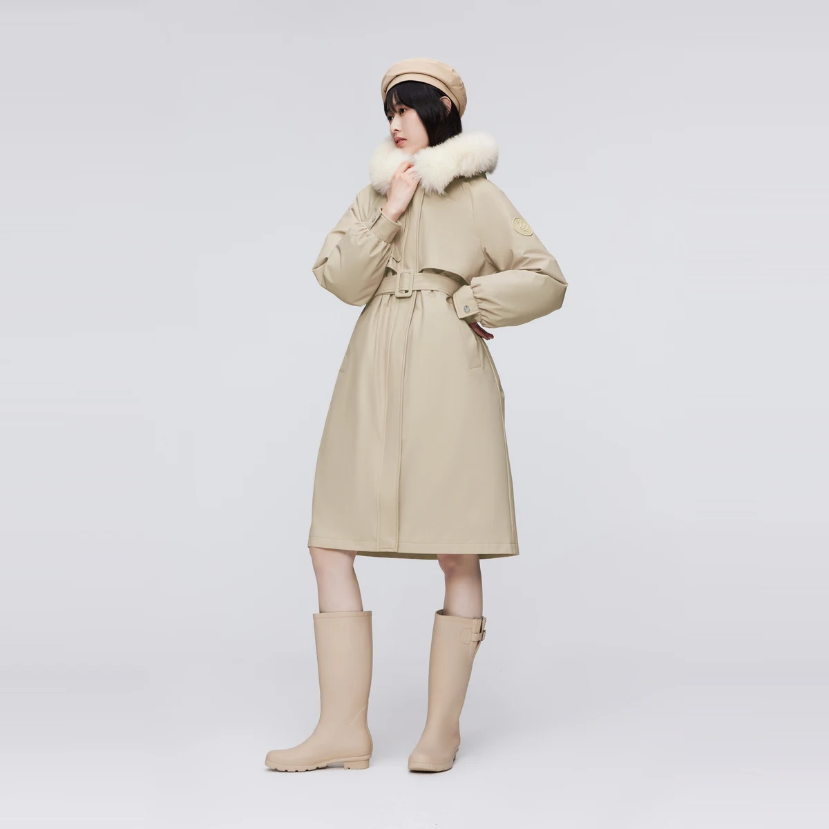 Женская зимняя пуховая куртка BOSIDENG с воротником из натурального меха